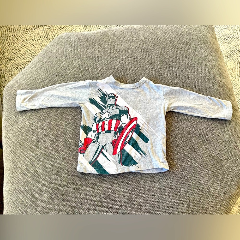 3T captain America marvel long sleeve